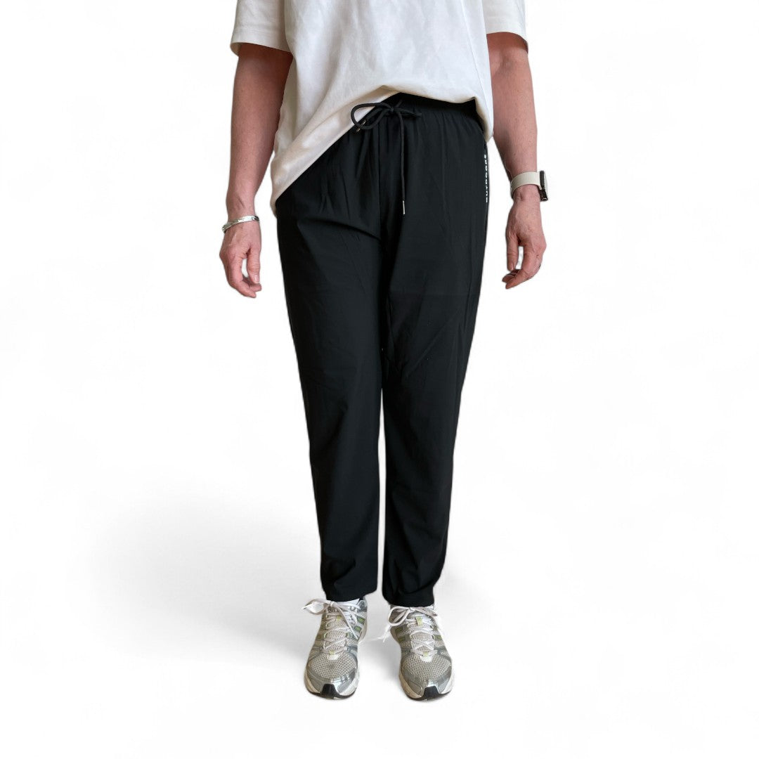 QuickDry Stretch Pants