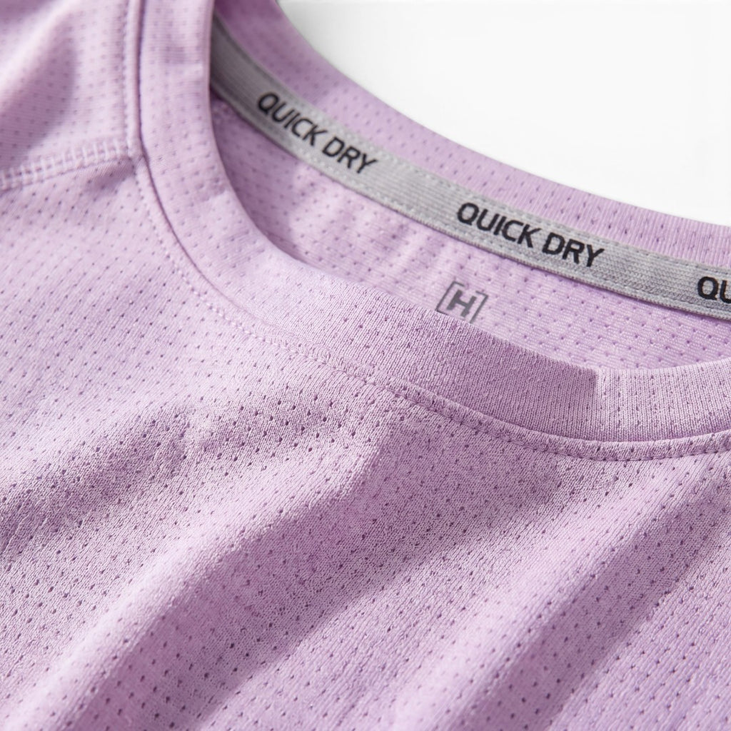OUTDOORS NORDIC light purple quick-dry performance t-shirt with breathable mesh fabric and crew neckline